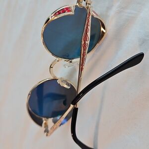 Gold and Black Round Sunglasses